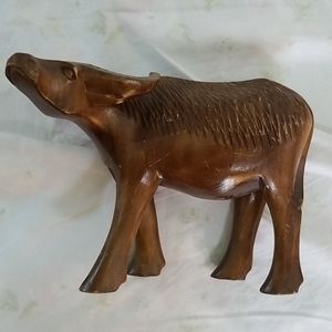 🐂 Hand carved African Water buffalo.
